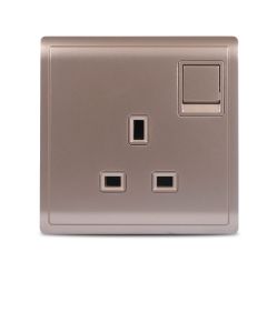 pieno-3-pin-switched-socket